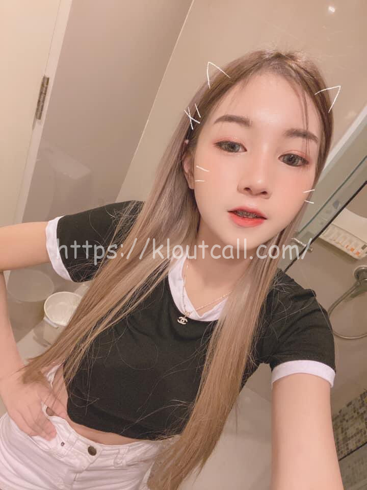 Zhen 5'3 or under(160cm),Blonde,Spanish,Brown,41-45kg